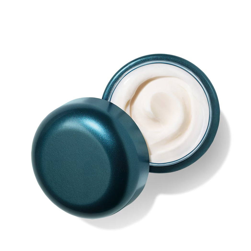 La Mer Rejuvenating Night Cream texture